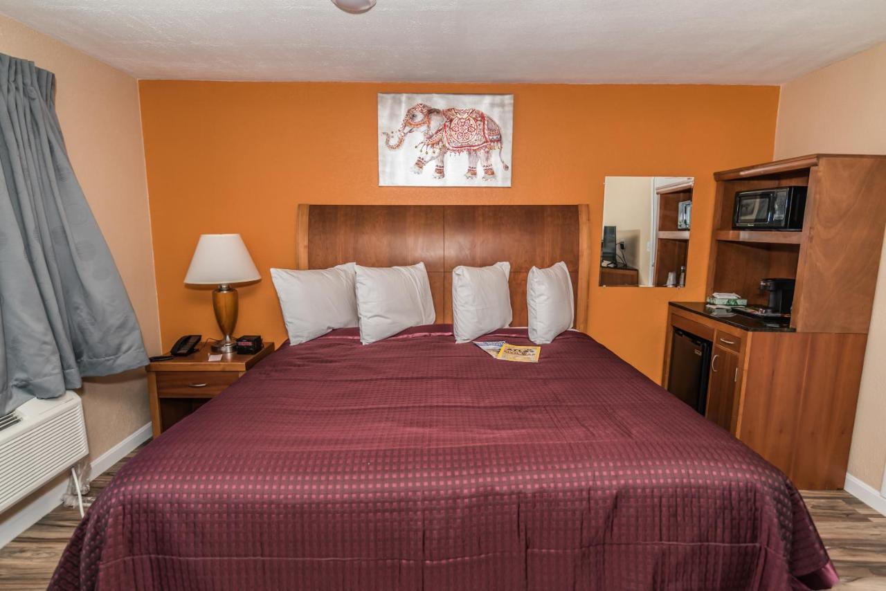 The Minuteman Inn Acton Concord Littleton Екстер'єр фото